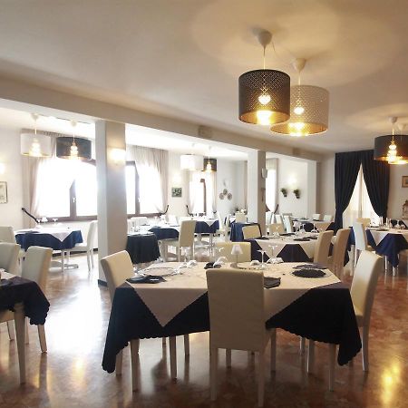 Hotel Ristorante Sensole Sulzano Kültér fotó