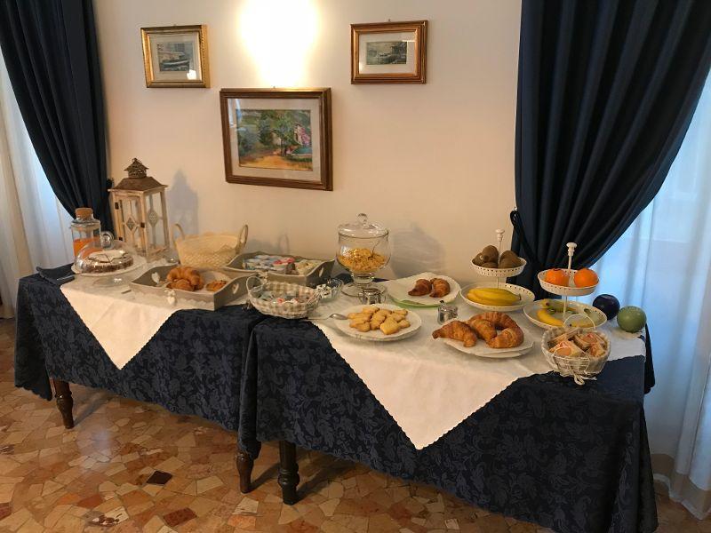 Hotel Ristorante Sensole Sulzano Kültér fotó